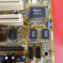 Load image into Gallery viewer, Vintage 1998 Original Motherboard w/ Gold Cyrix 6X86MX Processor FIC VA-503+