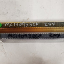 Load image into Gallery viewer, Motorola MC14093BCP IC Quad 2-Input Nand Gate 14DIP CMOS NOS 43 pcs Lot