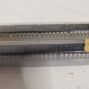 Motorola MC14093BCP IC Quad 2-Input Nand Gate 14DIP CMOS NOS 43 pcs Lot