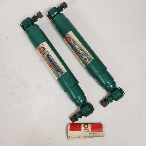 65-68 Cadillac Rear Shock Absorber PAIR Delco Pleasurizer P2071 NOS