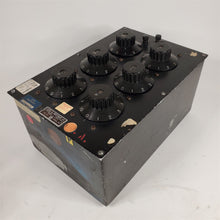 Load image into Gallery viewer, Decade Resistor 6-Dial 10K to 0.01 Ohms Leeds &amp; Northrup 4749 US Navy Antique
