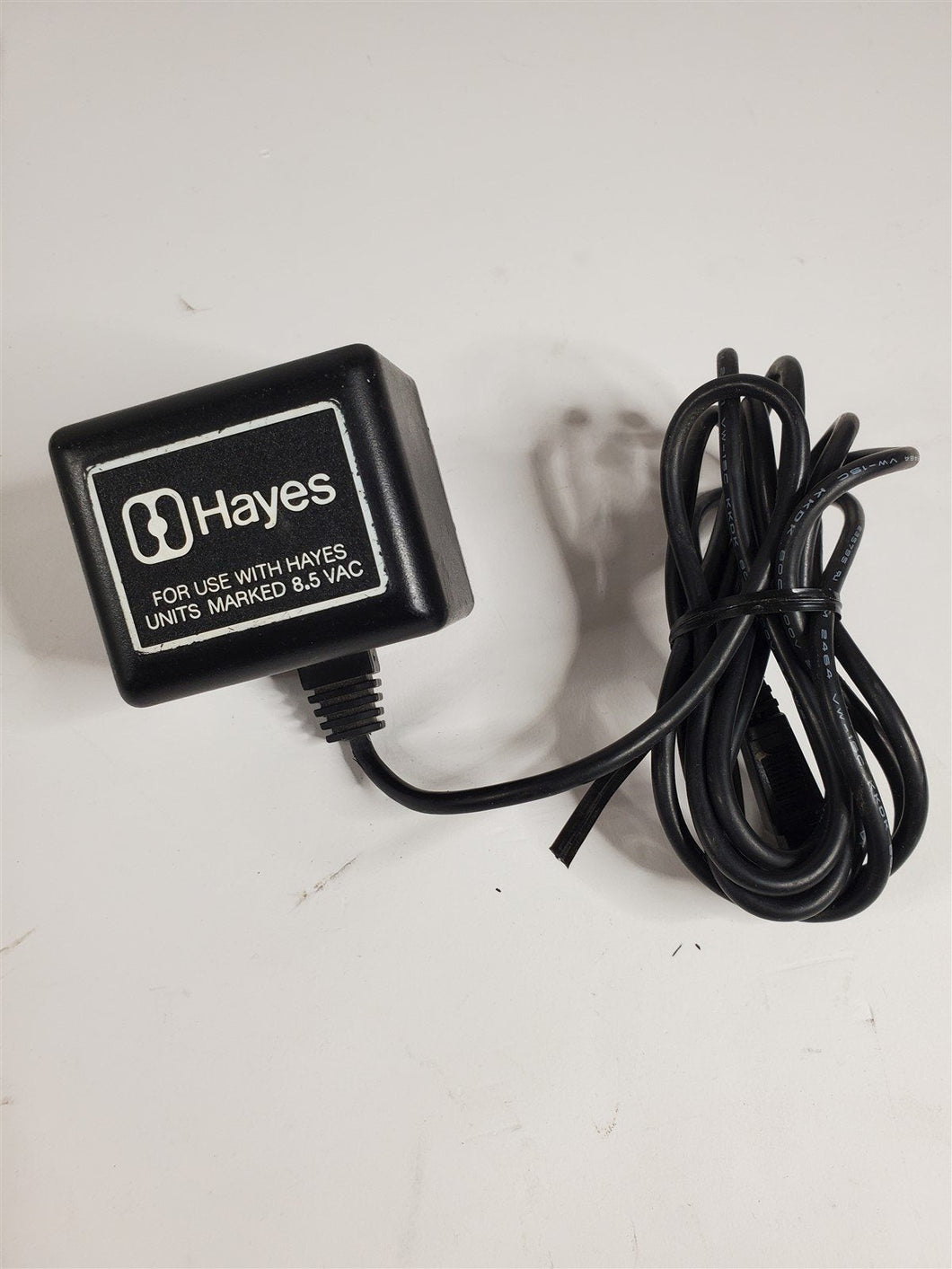 Vintage Hayes 52-00008 Modem Power Adapter - 8.5 VAC 1.35 A