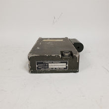 Load image into Gallery viewer, RT-976A/PRC-75 Receiver Transmitter Radio w/UG-1844/PRC-75 OK - Untested - AS-IS