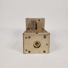 Load image into Gallery viewer, R-390A High Frequency Receiver Crystal Oscillator Deck w/ All Crystals Motorola