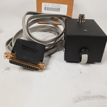 Load image into Gallery viewer, NOS Motorola 3080070N01 Mobile Program Kit w/ Test Cable