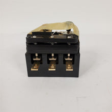 Load image into Gallery viewer, Vintage Gould 2150SDAQL66 Thermal Time Delay Relay 120V 0.6-60 Sec Slow Drop Out