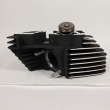 Load image into Gallery viewer, 99-06 Harley Davidson Twin Cam Cylinder Heads Exceptional Cond 16723-99 16725-99