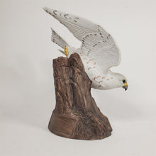 Load image into Gallery viewer, VTG 1982 Ski Country Gryfalcon Large Porcelain EMPTY Ltd. Ed. Decanter