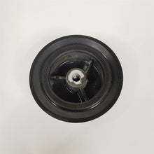 Load image into Gallery viewer, Main Knob (Tuning / Loading) from Collins 30S-1 RF Amplifier 545-7815-000