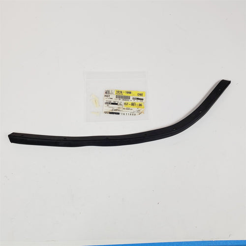 91-96 Chevy Buick Olds RH Headlamp Opening Filler Assembly NOS GM 10161998
