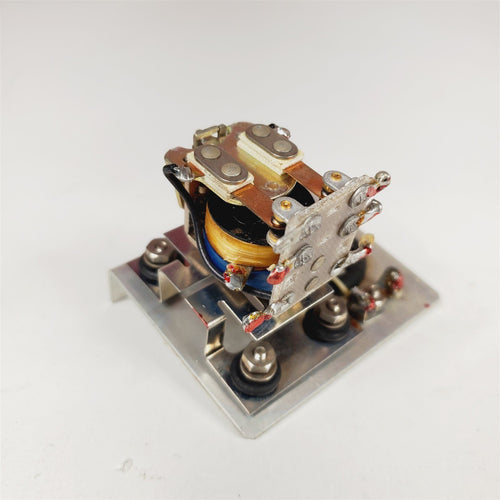 Relay AMT K205 from Collins 30S-1 RF Amplifier AMF, Inc. KR2650 970-1925-000
