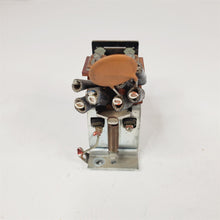 Load image into Gallery viewer, Relay AMT K203 from Collins 30S-1 RF Amplifier Essex 98650-0416 970-1937-000