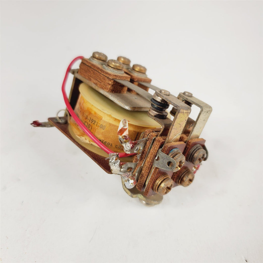 Relay K201 from Collins 30S-1 RF Amplifier Philips-Advance 36-25L 970-1921-00