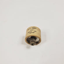 Load image into Gallery viewer, Doorknob Ceramic Capacitor 5PF C103 from 30S-1 Amp Centralab 850 913-0840-000