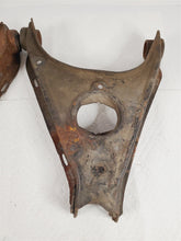 Load image into Gallery viewer, Original Lower Control Arms LH &amp; RH for Sunbeam Tiger &amp; Alpine
