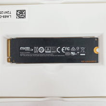 Load image into Gallery viewer, Samsung MZ-VKV512 950 PRO 512GB Internal NVMe M.2 NVM Express Solid State Drive