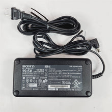 Load image into Gallery viewer, Sony VAIO VPCL222FX/B 24in. (256GB SSD Intel Core i3 2nd Gen 2.1GHz 4GB) Win 10