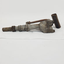 Load image into Gallery viewer, Original Sunbeam Alpine Oil Pump Assembly w/ Screen #1 11-Teeth 1725cc
