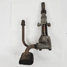 Load image into Gallery viewer, Original Sunbeam Alpine Oil Pump Assembly w/ Screen #1 11-Teeth 1725cc