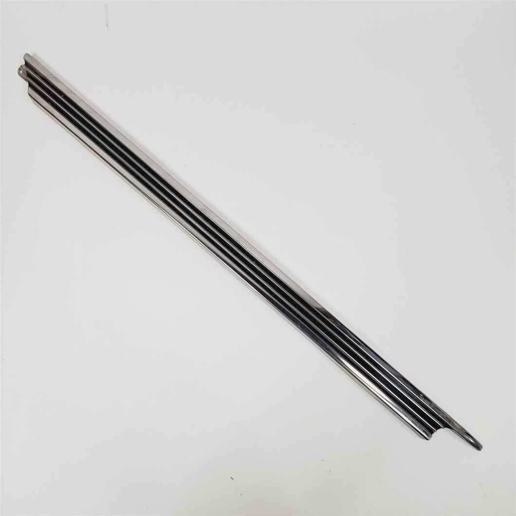 66 1966 Buick Wildcat LH Rear Quarter Rear Moulding After Wheel Well