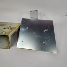 Load image into Gallery viewer, Vintage Original TRS-80 Model III/4 Dual Floppy Drive Housing Plastic