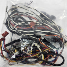 Load image into Gallery viewer, Original TRS-80 Model III/4 Wiring Harness w/AC, Video &amp; Cassette Intfc 97173