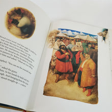 Load image into Gallery viewer, Sorotchintzy Fair by Nikolai Gogal First US Edition