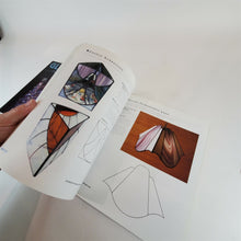 Load image into Gallery viewer, Lot Stained Glass Basics Book and 3 Stained Glass Magazines