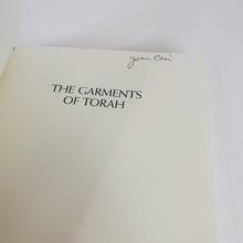 Load image into Gallery viewer, The Garments of Torah: Essays in Biblical Hermeneutics by Michael Fishbane