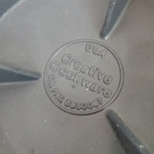 Load image into Gallery viewer, Cast Aluminum Creative Cookware 8" Crepe Maker with Wood Handle