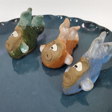 Load image into Gallery viewer, BLUE CLAY POTTERY w/ 3 CUTE FISH ATTACHED TO PLATE Clay Designs