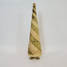 Load image into Gallery viewer, Conical Spiral Antenna 3385025-100 S/N 1 Wide-band Surveillance Antenna 1-4 GHz
