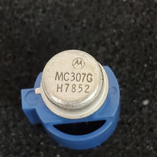 Load image into Gallery viewer, Vintage Rare IC Monolithic Emitter-Coupled 3-Input Gate Circuit Motorola MC307G
