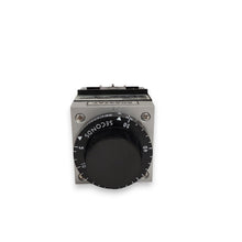Load image into Gallery viewer, Agastat Model 7022VD Timing Delay Relay 32 VDC 5-50 Seconds