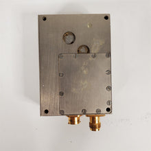 Load image into Gallery viewer, Vtg Radio Frequency RF Transmitter 1533.5 MHz 1.5335 GHz Microcom T-72 LM5-4940