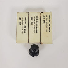 Load image into Gallery viewer, Lot of 3 GE JAN 6H6 Vintage Electron Vacuum Tubes Mil Std JAN6H6