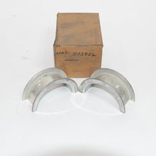 Load image into Gallery viewer, 39-40 Pontiac P/6 P6 Rear Center Crankshaft Bearing Standard GM 512952 NOS